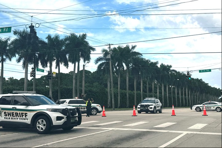 West Palm Beach, Florida, después de que se reportaran disparos cerca del candidato presidencial republicano, el expresidente Donald Trump. Foto Reuters