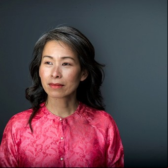 Quién es Kim Thúy, la escritora vietnamita que trae al Filba sus historias conmovedoras