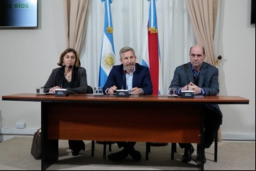 En medio de la pelea por los recursos educativos, un gobernador restituyó por su cuenta el Fondo de Incentivo Docente