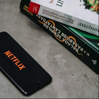Netflix relanza una de las franquicias más exitosas de los 80: ¿de qué trata y cuál es?