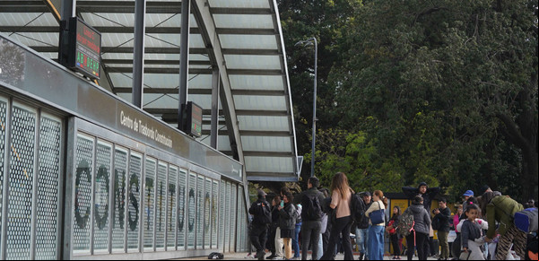 La línea C de subte estuvo interrumpida más de dos horas por la agresión de un  a un conductor 