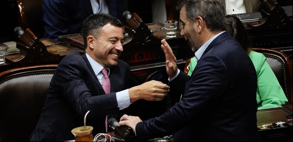 Finalmente el Gobierno solo recibe al PRO y a un sector de la UCR para iniciar la agenda de Extraordinarias