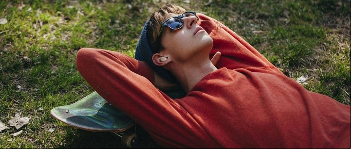 Los auriculares, imprescindibles para las vacaciones