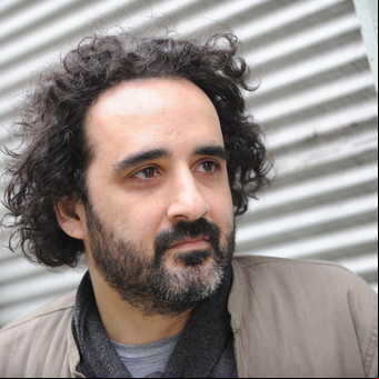 Un nuevo libro reúne la obra en prosa de Martín Gambarotta