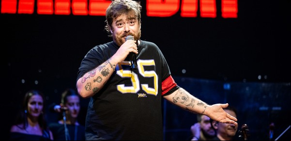 Migue Granados se cansó de las críticas al Charly Day y le apuntó a un de redes: "Olor a envidia y a saco con naftalina”