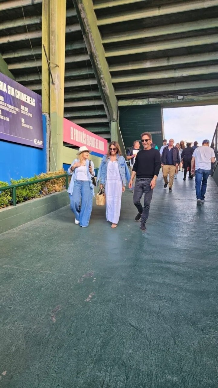 Pampita y Martín Pepa en el Hipódromo Argentino de Palermo
