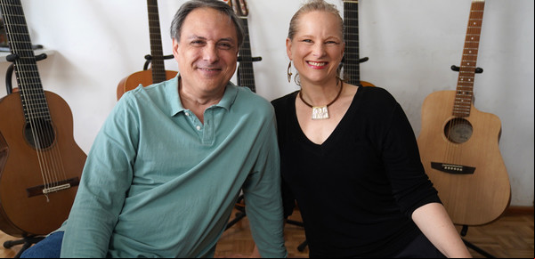 Rosa Incaica: la mágica unión de una soprano danesa con un guitarrista tucumano, que juntos hacen temas de Joni Mitchell