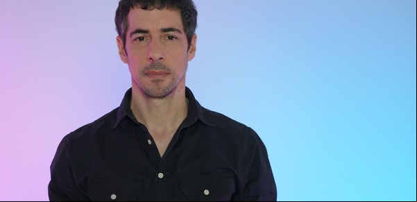 Esteban Lamothe, entre su llegada al stream, el cruce con Milei y el éxito de Envidiosa: "Que me vean como un galán me parece un milagro"