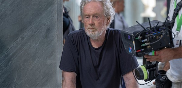 Ridley Scott estrena Gladiador II, planea una biopic de los Bee Gees y no le importa el futuro de los cines