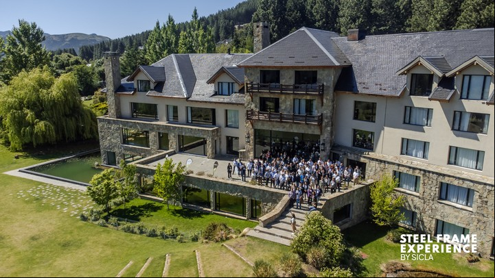 El Loi Suites Chapelco fue sede de las tres jornadas, a las que asistieron unas 200 personas.