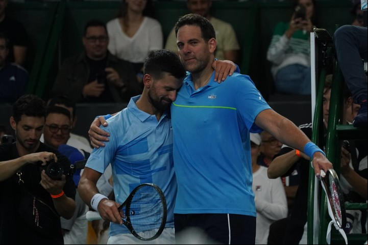 Del Potro y Djokovic en la despedida de diciembre en Parque Roca. Foto Juano Tesone-CLARIN