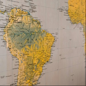 ¿Cuál es el país lusófono más grande del mundo en Sudamérica y qué significa?