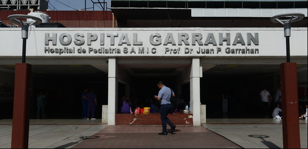 Operación inédita en el Garrahan: hicieron un trasplante de hígado con una técnica nunca usada
