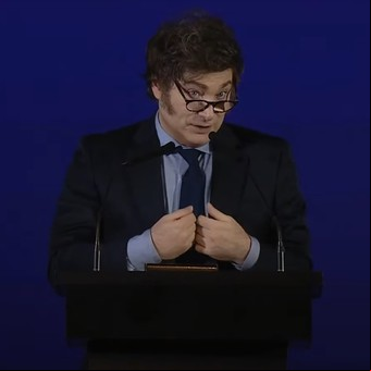 Javier Milei firmó el proyecto de ley Ficha Limpia antes de viajar a Estados Unidos 