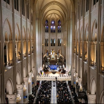 En una ceremonia histórica, con Donald Trump y sin el Papa, Notre Dame renació como el gran símbolo de París y de la iglesia sa