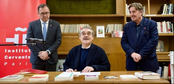 El Instituto Cervantes de París recibió 300 libros de la biblioteca de García Márquez