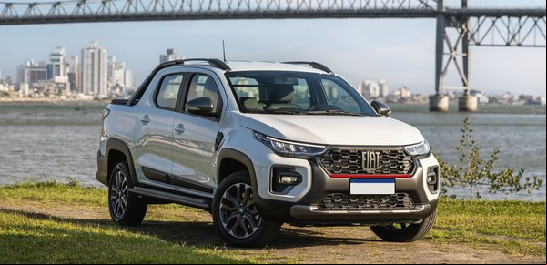 Análisis de la Fiat Strada Ultra: cómo anda la pickup chica que sumó nueva mecánica, más confort y tecnología