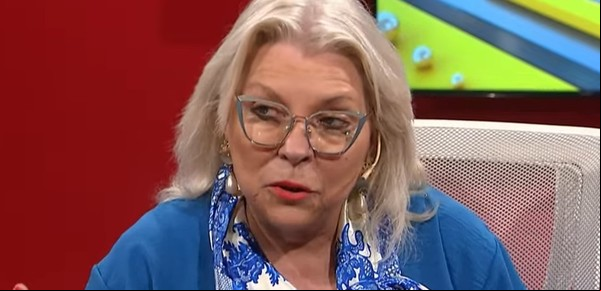 Al igual que Javier Milei, Elisa Carrió sugirió que el "ciclo" de Mauricio Macri está cumplido
