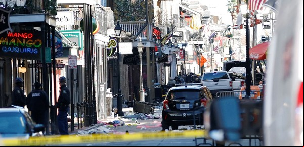 Video: así fue el momento en que un terrorista atropelló a una multitud en Nueva Orleans