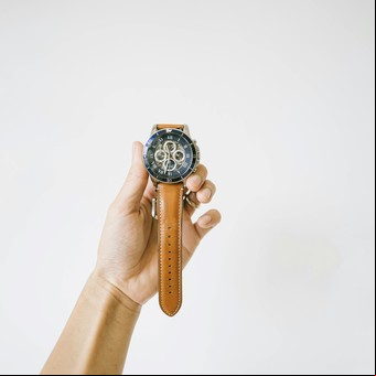 Cambio de horario en Estados Unidos en 2025: qué día y por cuánto tiempo hay que ajustar los relojes