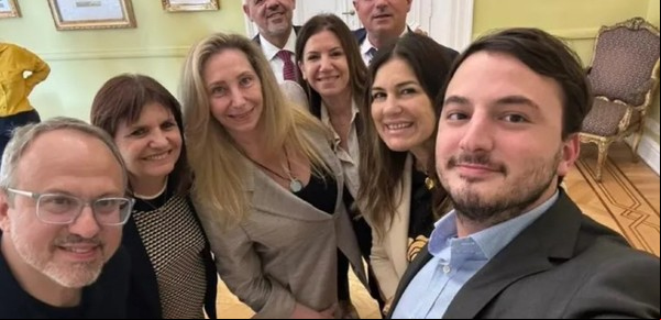"Si algo no tengo es precio", la primera respuesta a Mauricio Macri por sugerir que quienes se fueron del PRO a La Libertad Avanza fueron comprados