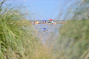 El paraíso escondido en la Costa Atlántica que combina médanos, bosques de pinos y playas vírgenes
