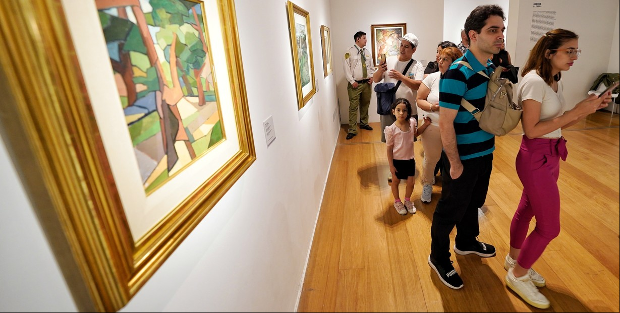 De esculturas monumentales a galerías íntimas: Arte gratuito en Buenos Aires en 10 muestras