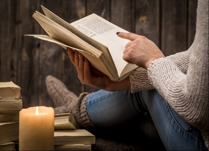 Cada libro recomendado está alineado con las características únicas de tu personalidad zodiacal. Foto: Freepik.