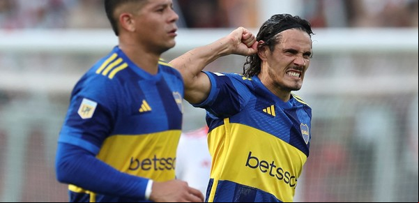 Boca y los 'mariscales' de otra derrota dolorosa que promete tener secuelas: de Rojo a Cavani, quiénes son los más apuntados por los hinchas