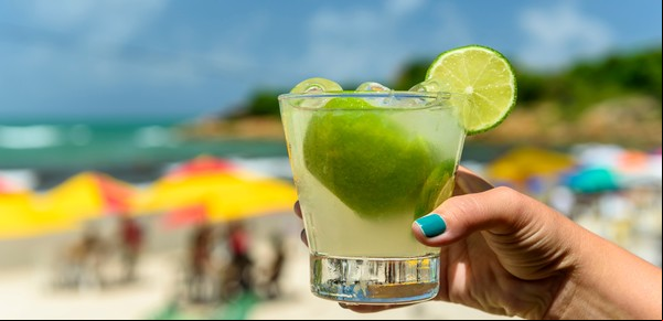 La caipiriña perfecta: la receta paso a paso con los consejos de un experto brasileño 