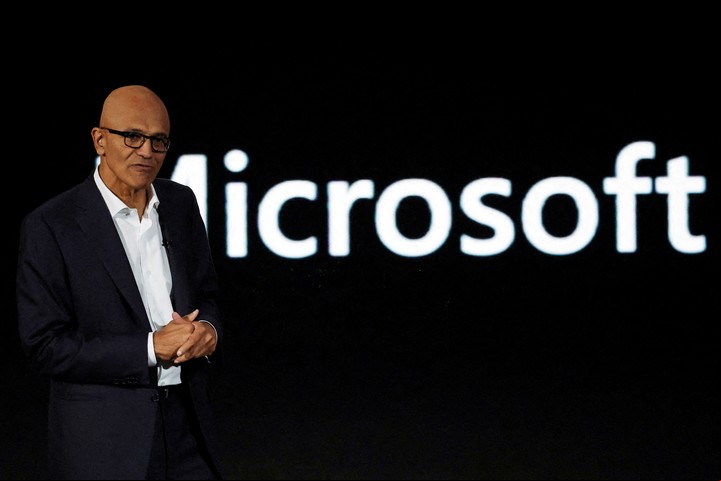 Satya Nadella, CEO de Microsoft, elogió DeepSeek.
