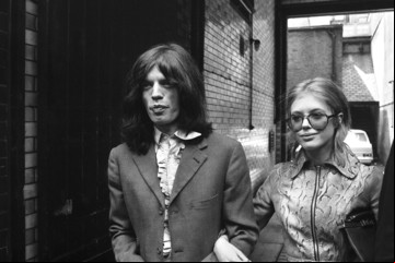 Murió la cantante Marianne Faithfull, ex pareja de Mick Jagger en la época de los Rolling Stones en Swinging London