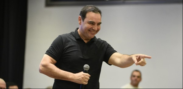 Gustavo Valdés asumió como presidente del radicalismo de Corrientes y remarcó que "la institucionalidad es fundamental para la UCR"