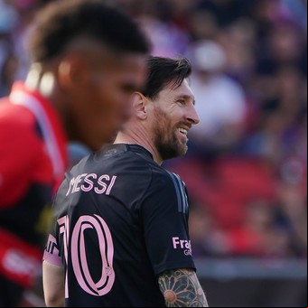 Lionel Messi cautivó Panamá y su Inter Miami logró un convincente triunfo ante Sporting San Miguelito
