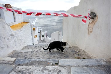 Pesadilla interminable en Santorini: continúan los sismos y todo sigue paralizado