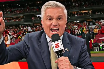 John Sutcliffe, reportero estrella de ESPN, habla de todo en la previa del Super Bowl: Messi, Maradona, Trump y a quién fue a alentar en la final de México 86