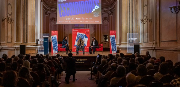 Escribidores 2025, un festival de literatura, migración y mestizaje con la letra de Mario Vargas Llosa y la voz de Javier Cercas