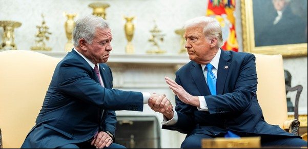 El rey jordano rechaza la propuesta de Trump de desplazar a los palestinos de Gaza