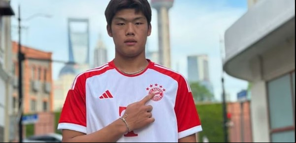Conmoción en España: un futbolista chino de 18 años sufre muerte cerebral tras un impactante accidente en un partido amistoso