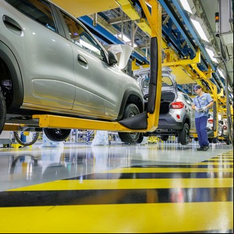 Invasión china: Renault y Geely se unen para fabricar autos electrificados en Brasil