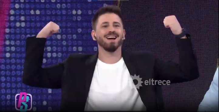 Pampito bromeó con que había "remado" la entrevista con Juana Viale. Captura TV