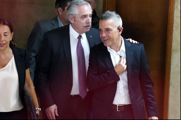 La justicia ordenó abrir el celular de Alberto Fernández para recuperar sus conversaciones con Fabiola Yañez y con su madre