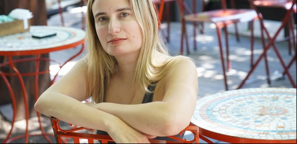 Feminismo, política, trabajo, dinero y resentimiento en "Un millón de cuartos propios", el libro nuevo de Tamara Tenenbaum 
