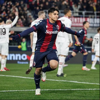 Santiago Castro, el delantero de moda de Italia: marcó un gol para la victoria del Bologna sobre Milan