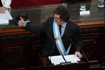 "Unión por la Plata", "Romper la calesita" y "Nada para hablar" con Kicillof, las frases más resonantes de Javier Milei en el Congreso 
