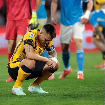 Napoli le sacó un empate agónico al Inter de Lautaro Martínez para que no se le escape en la punta de la Serie A