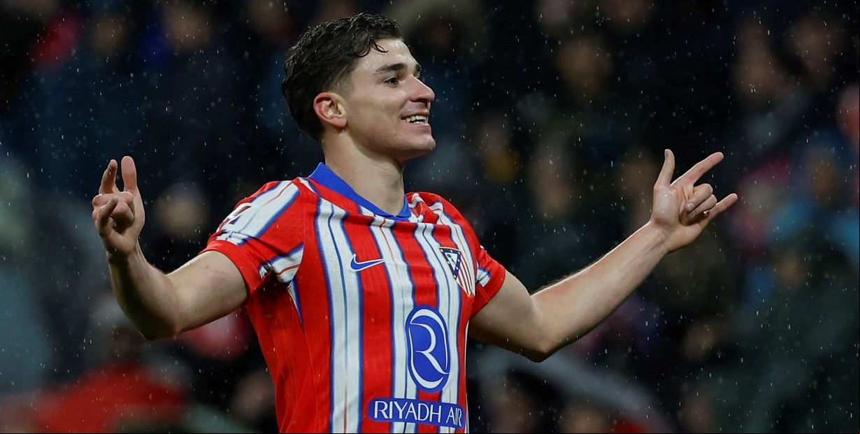 Julián Álvarez está intratable: entró y en la primera que tocó le dio la victoria a Atlético de Madrid que es líder en España antes del clásico por la Champions League