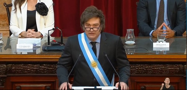 Cómo borraron a Victoria Villarruel del acto de Javier Milei en el Congreso 