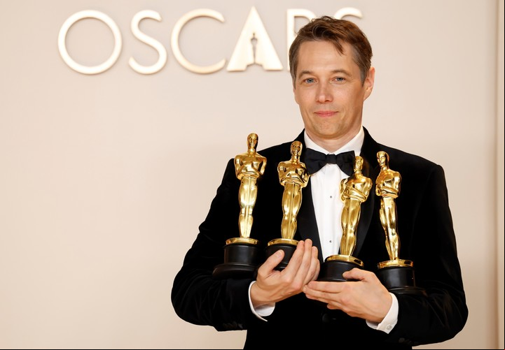 Sean Baker que hizo historia siendo la primera persona en ganar 4 Oscars por un mismo filme. Foto EFE