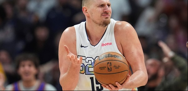 Nikola Jokic firmó otra noche histórica en la NBA: triple-doble inédito y récord en la victoria de Denver